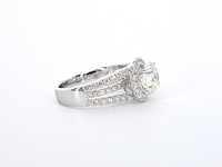 Witgouden ring met diamanten en briljant geslepen diamant 2.00 carat - afbeelding 4 van  8