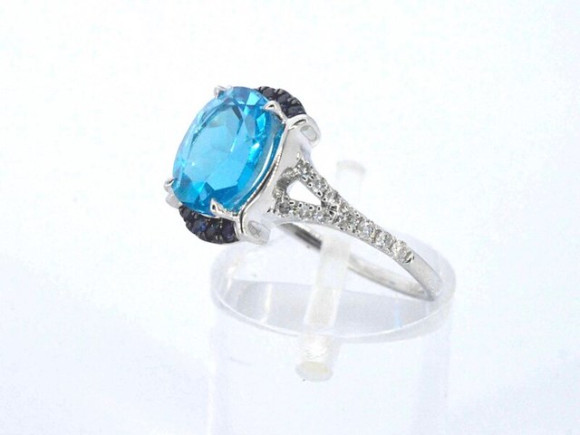 Witgouden ring met diamanten en mooie edelstenen - afbeelding 6 van  12