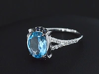 Witgouden ring met diamanten en mooie edelstenen