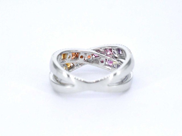 Witgouden ring met diamanten en multicolour saffieren - afbeelding 11 van  11