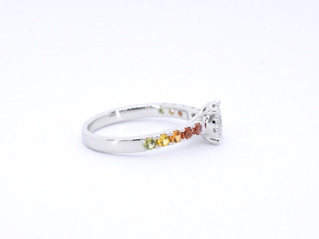 Witgouden ring met diamanten en multicolour saffieren - afbeelding 7 van  11