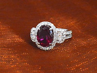 Witgouden ring met diamanten en robijn - afbeelding 8 van  9