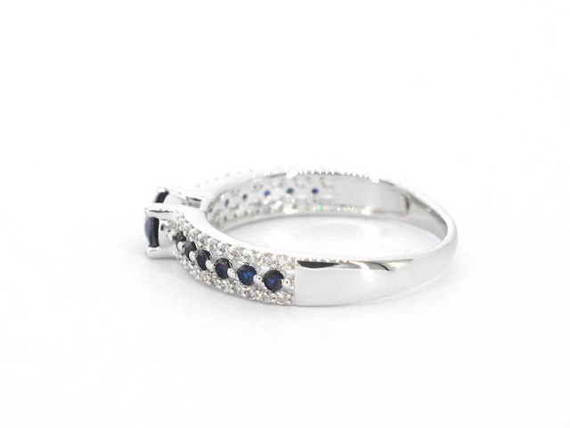 Witgouden ring met diamanten en saffieren - afbeelding 7 van  10