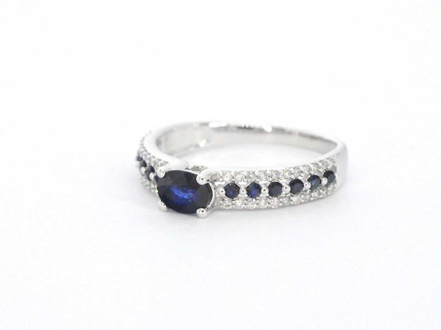 Witgouden ring met diamanten en saffieren - afbeelding 10 van  10