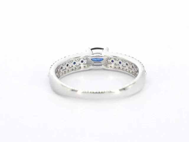 Witgouden ring met diamanten en saffieren - afbeelding 7 van  9
