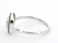 Witgouden ring met diamanten en smaragd - afbeelding 11 van  11