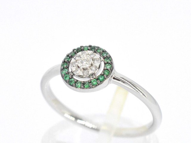 Witgouden ring met diamanten en smaragd - afbeelding 5 van  11