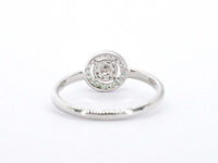 Witgouden ring met diamanten en smaragden - afbeelding 8 van  10