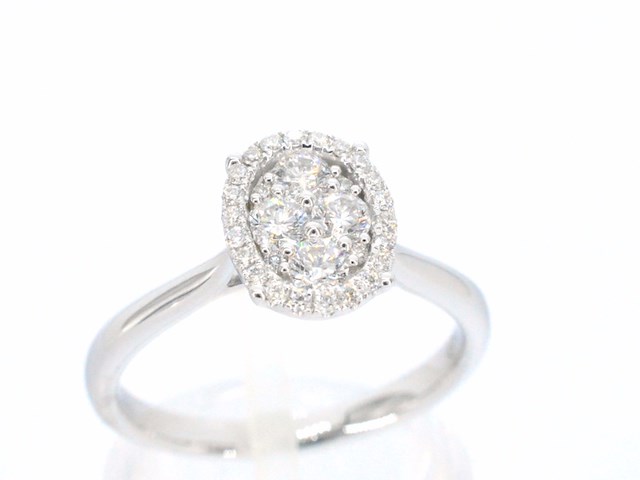 Witgouden ring met diamanten in ovaal vorm - afbeelding 6 van  11