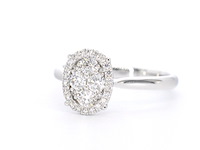 Witgouden ring met diamanten in ovaal vorm - afbeelding 10 van  11