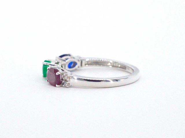 Witgouden ring met diamanten, saffier, robijn en smaragd - afbeelding 7 van  10