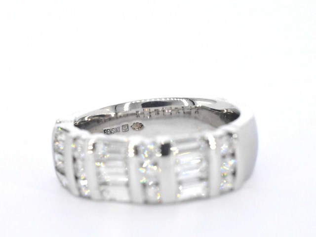 Witgouden ring met diamanten - afbeelding 9 van  10