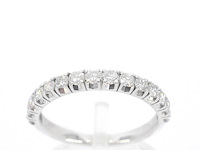 Witgouden ring met diamanten