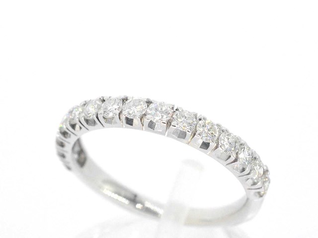 Witgouden ring met diamanten - afbeelding 5 van  10