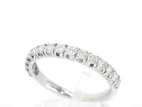 Witgouden ring met diamanten - afbeelding 5 van  10