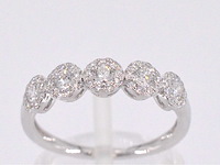 Witgouden ring met diamanten - afbeelding 1 van  9