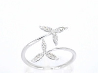 Witgouden ring met diamanten - afbeelding 1 van  10