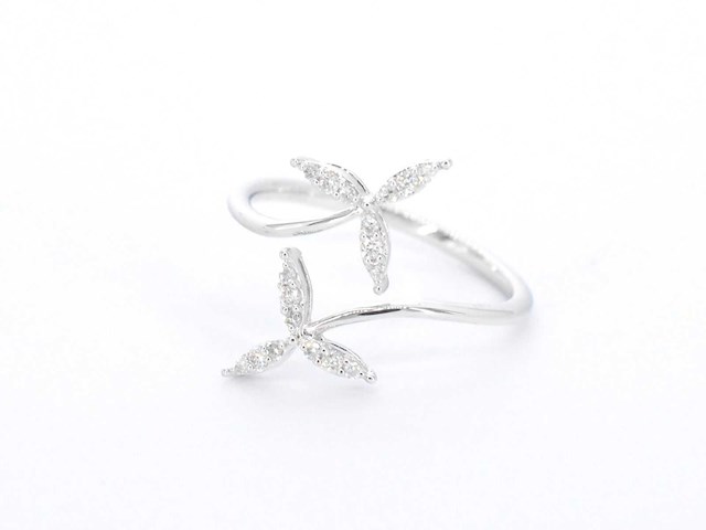 Witgouden ring met diamanten - afbeelding 8 van  10