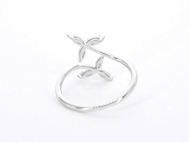 Witgouden ring met diamanten - afbeelding 9 van  10