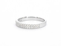 Witgouden ring met diamanten - afbeelding 9 van  10