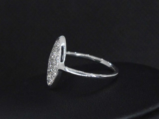 Witgouden ring met diamanten - afbeelding 2 van  3