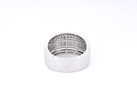 Witgouden ring met diamanten - afbeelding 9 van  11