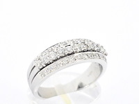 Witgouden ring met diamanten - afbeelding 7 van  12