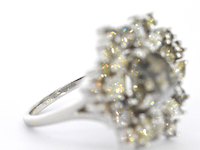 Witgouden ring met diamanten - afbeelding 2 van  11