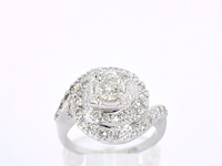 Witgouden ring met diamanten - afbeelding 1 van  11