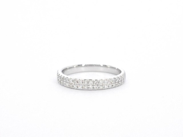 Witgouden ring met diamanten - afbeelding 8 van  11