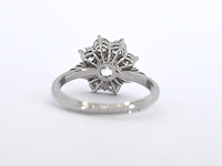 Witgouden ring met diamanten - afbeelding 6 van  9