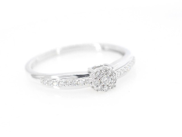 Witgouden ring met diamanten - afbeelding 8 van  10