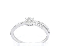 Witgouden ring met diamanten - afbeelding 1 van  11