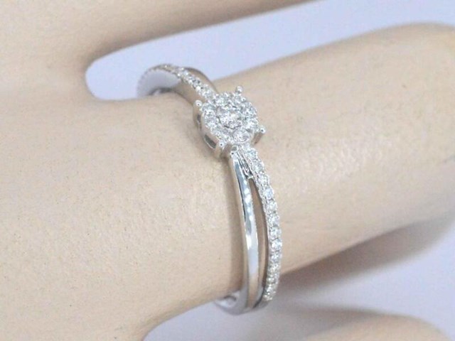 Witgouden ring met diamanten - afbeelding 4 van  11