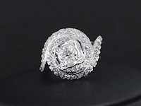 Witgouden ring met diamanten - afbeelding 2 van  5