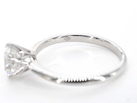 Witgouden ring met een briljant geslepen diamant van 0.70 carat - afbeelding 7 van  7
