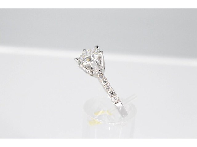 Witgouden ring met een diamant van 1.00 carat - afbeelding 3 van  7
