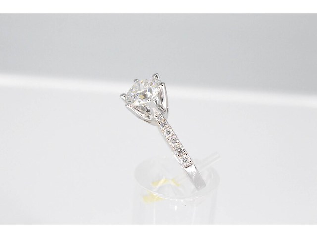 Witgouden ring met een diamant van 1.00 carat - afbeelding 3 van  6