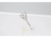 Witgouden ring met een diamant van 1.00 carat - afbeelding 3 van  8