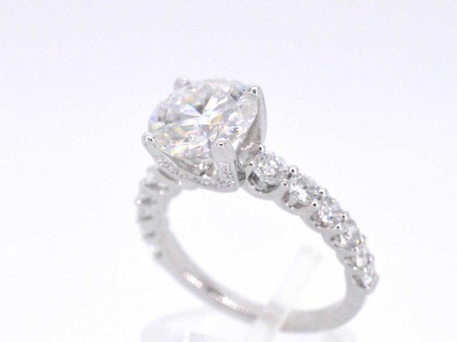 Witgouden ring met een diamant van 2.00 carat - afbeelding 3 van  5