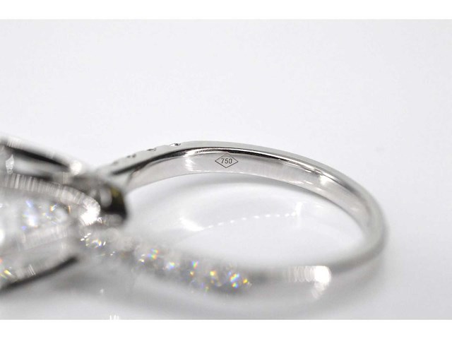 Witgouden ring met een diamant van 2.00 carat - afbeelding 6 van  6