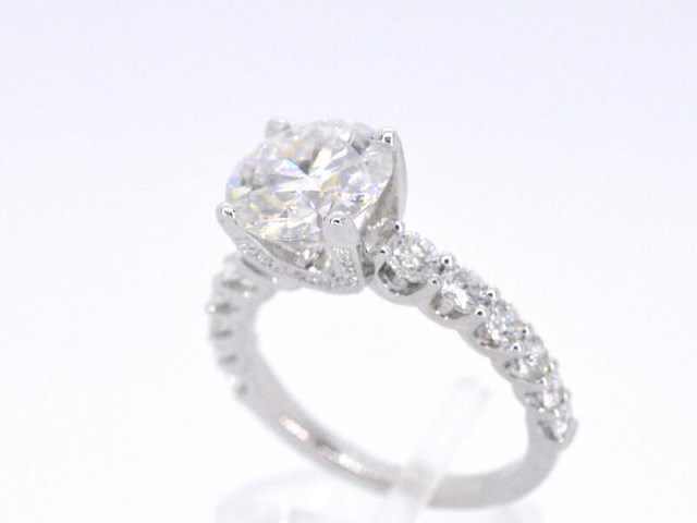 Witgouden ring met een diamant van 2.00 carat - afbeelding 3 van  7