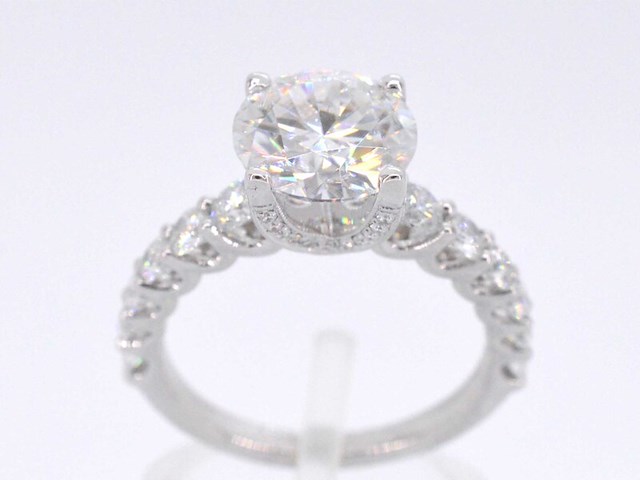 Witgouden ring met een diamant van 3.00 carat - afbeelding 1 van  7