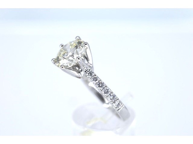 Witgouden ring met een diamant van 3.30 carat - afbeelding 3 van  7