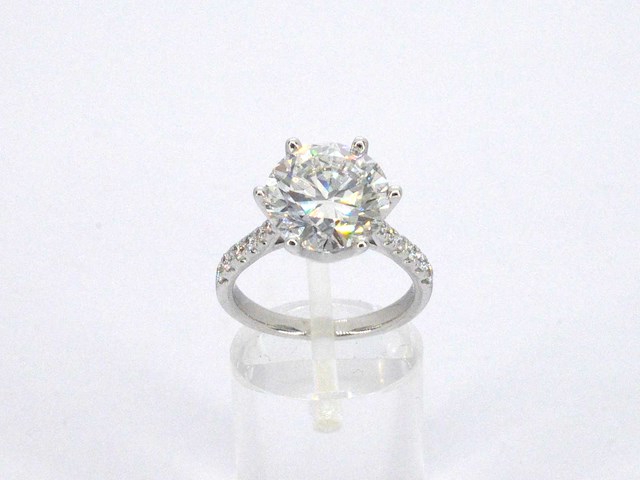 Witgouden ring met een diamant van 5.00 carat - afbeelding 8 van  11