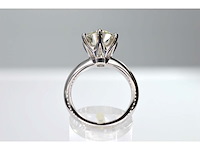 Witgouden ring met een grote briljant geslepen natuurlijke diamant van 3.00 carat - afbeelding 3 van  8