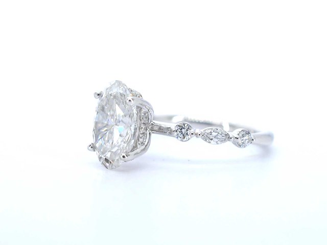 Witgouden ring met een ovale diamant van 3.00 carat - afbeelding 7 van  11