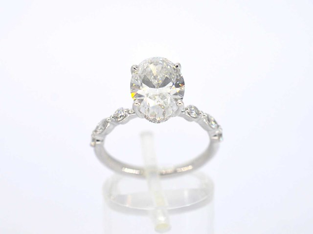 Witgouden ring met een ovale diamant van 3.00 carat - afbeelding 8 van  11