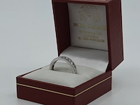 Witgouden ring met een railzetting, 18 karaats - afbeelding 4 van  13