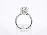 Witgouden ring met natuurlijke diamanten en een grote briljant geslepen diamant van 2.25 carat - afbeelding 5 van  10